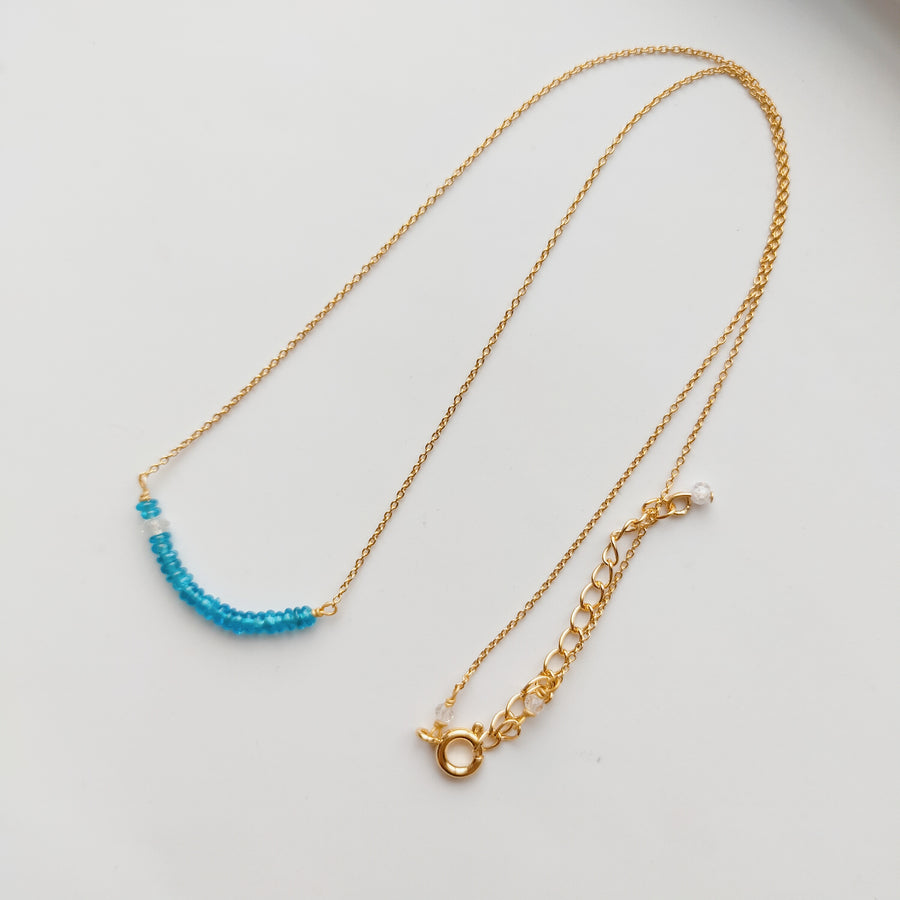 Apatite and Crystal Smiling Necklace (GOLD / SILVER)