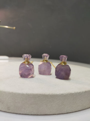 Select Perfume Bottle Necklace (M size, Amethyst)