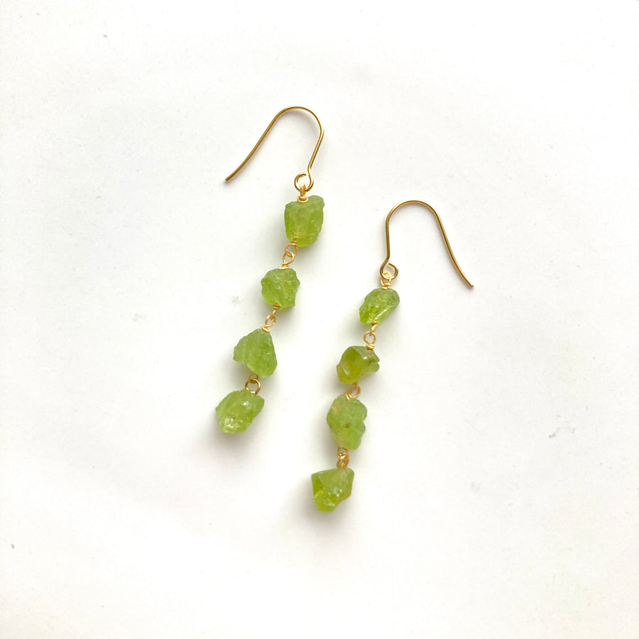 Peridot Long Pierces / Earrings (GOLD)
