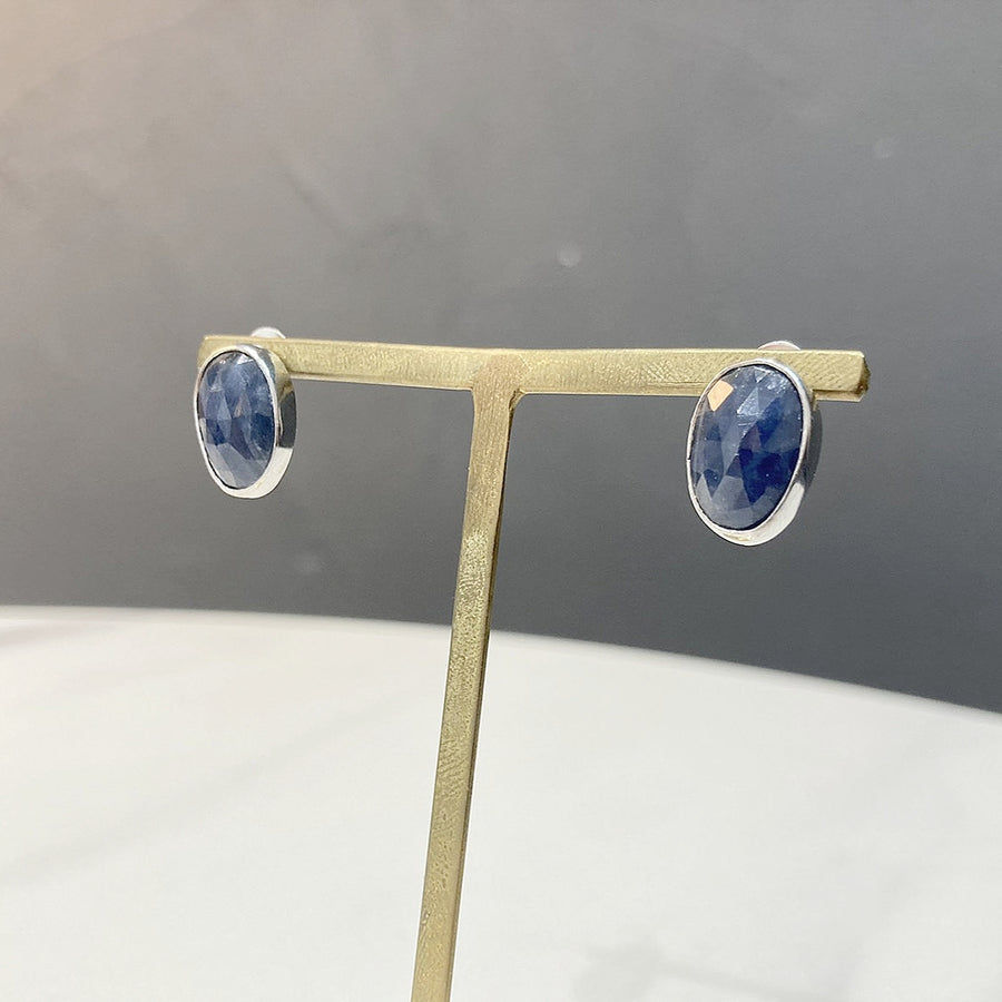 Sapphire Silver Pierces【Watashi India Jewels】